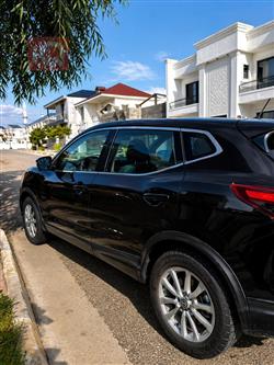 نيسان روج سبورت